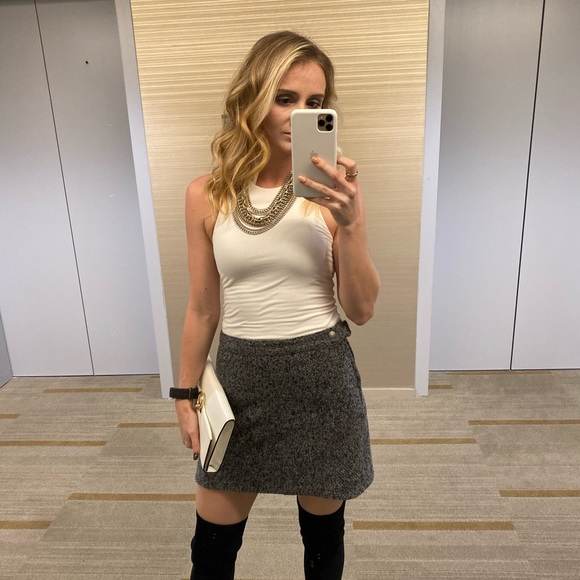 Meet your Posher, Alayna - Picture 1 of 1